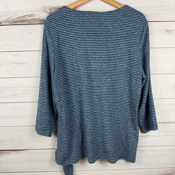 Women's ONYX Moda Blue Gray Striped Quarter Sleeve Tie Knot Blouse Size XL - Picture 5 of 7
